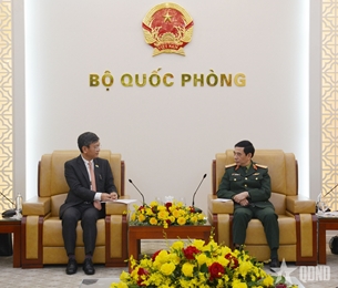 កិច្ចសហប្រតិបត្តិការការពារជាតិគឺជាសរសរស្តម្ភមួយនៃទំនាក់ទំនងភាពជាដៃគូយុទ្ធសាស្ត្រគ្រប់ជ្រុងជ្រោយរវាងវៀតណាម និងឥណ្ឌា